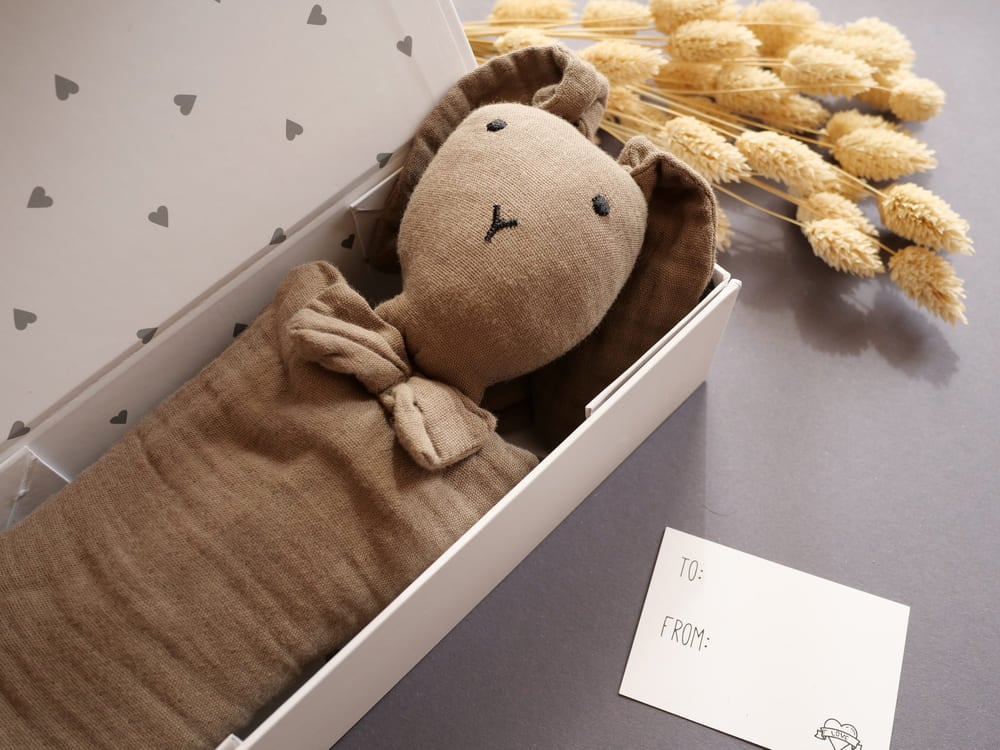 Schmusetuch Braun in Geschenkbox