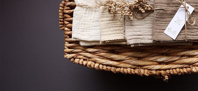 Muselintücher in Erdfarben Beige